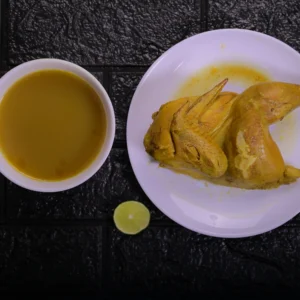 نص دجاج مسلوق