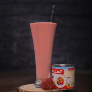 عصير فراولة مع الحليب