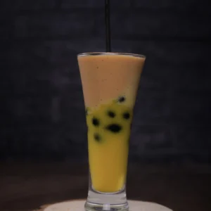 عصير أفوكادو مع الفراولة